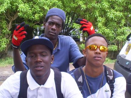 $i$o T JON@TH@N ET $oz@